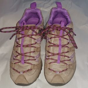 NWOT Merrell sneakers